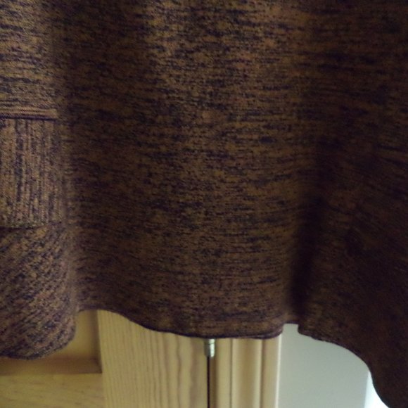 Exclusively MISOOK Skirt with a Flare~Bronze + Black Heathered ~Pleat Accents~2X - Picture 3 of 10